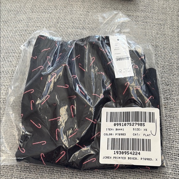 J.Crew Patterned Boxer with Candy‎ Cane Print Mens XS - Picture 1 of 4